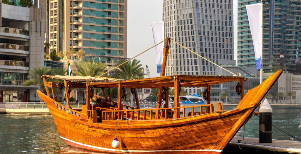 Exploring the Hidden Gems of Old Dubai:Uncovering the Historical Charms